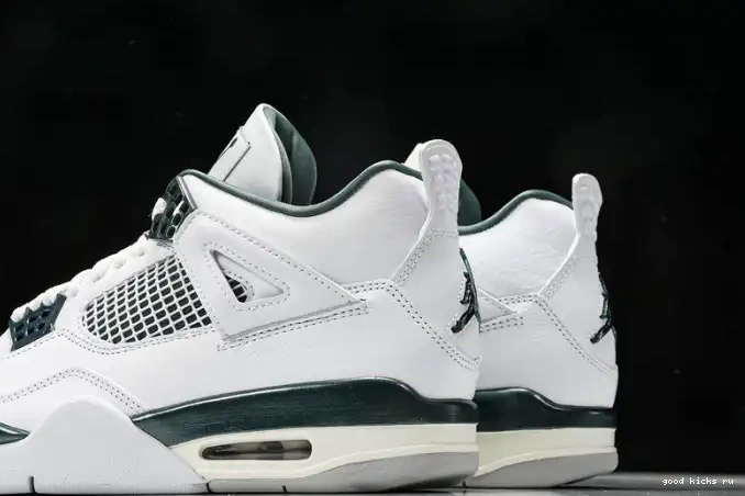 FQ8138-103 Air Green Oxidized Jordan 4 0519